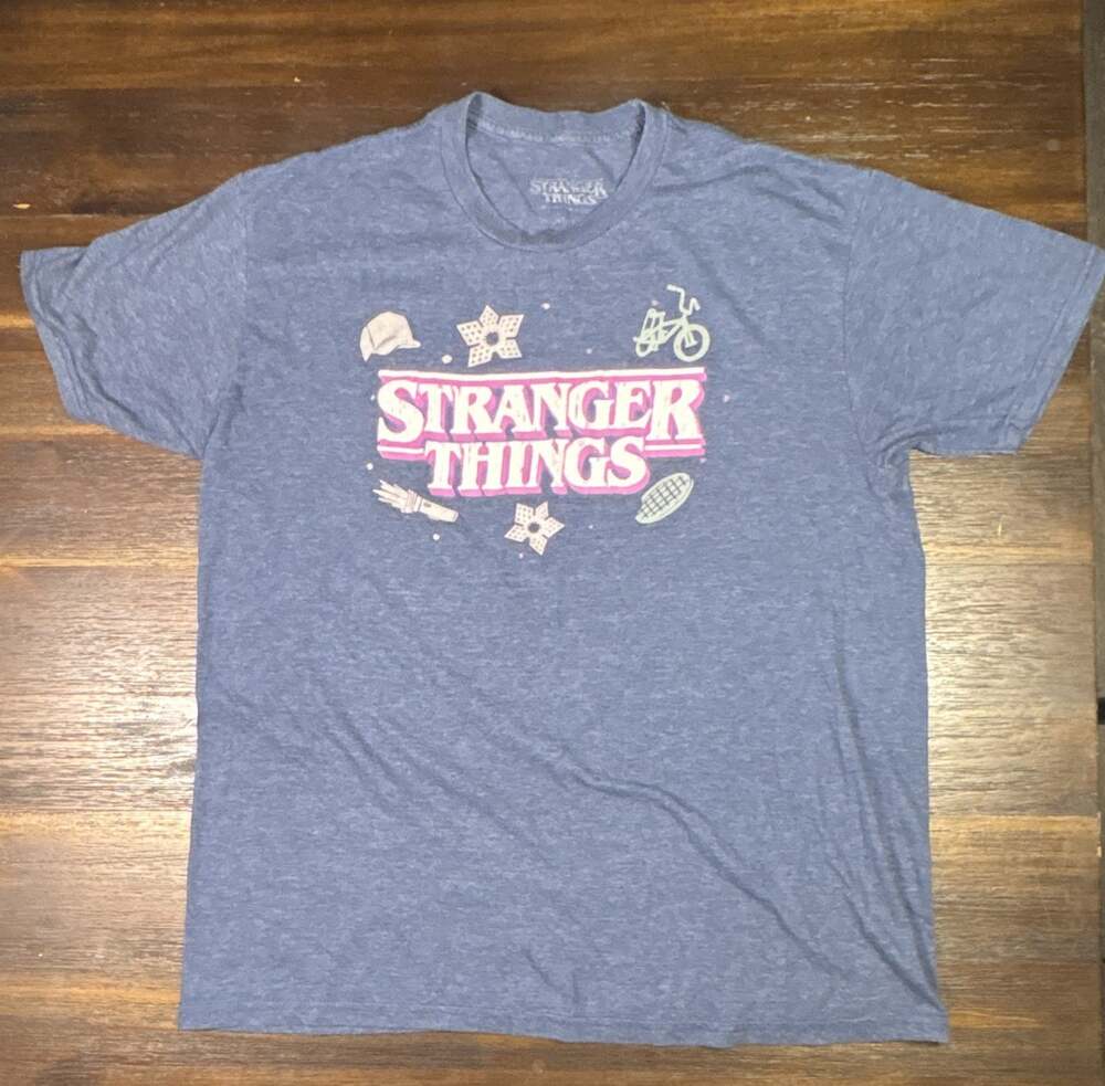 Stranger Things Logo T-Shirt Mens Medium Heather Navy Demogorgon Graphic Tee